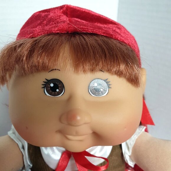 Cabbage Patch Kids Little Red Riding Hood 12" Doll 2006 Storybook Collection - Picture 9 of 10